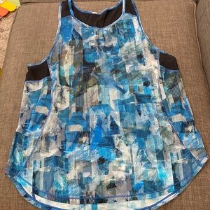 Like new Lululemon Sculpt Tank